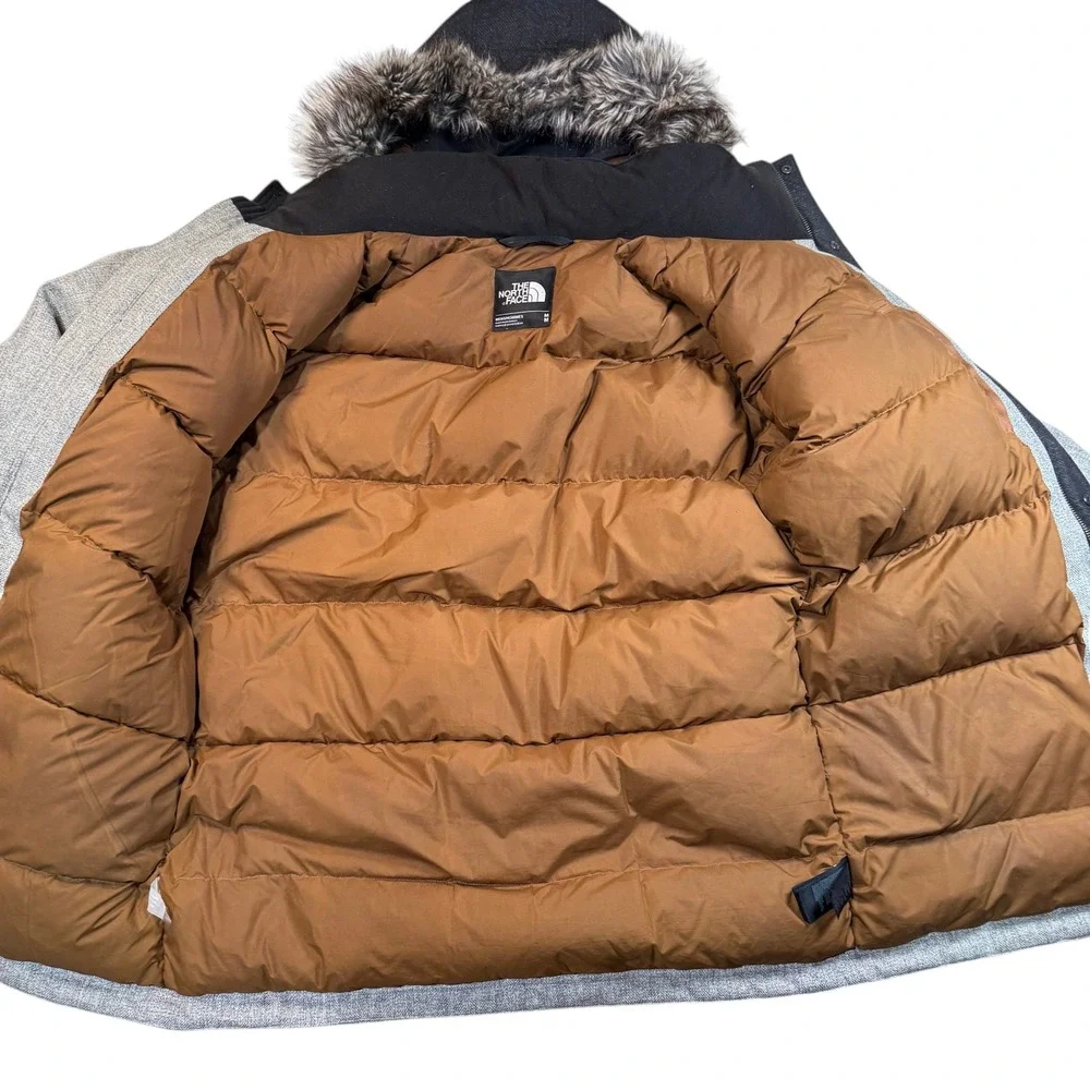 The North Face McMurdo Parka Mens Medium Grey Black Down Fur Hood Jacket